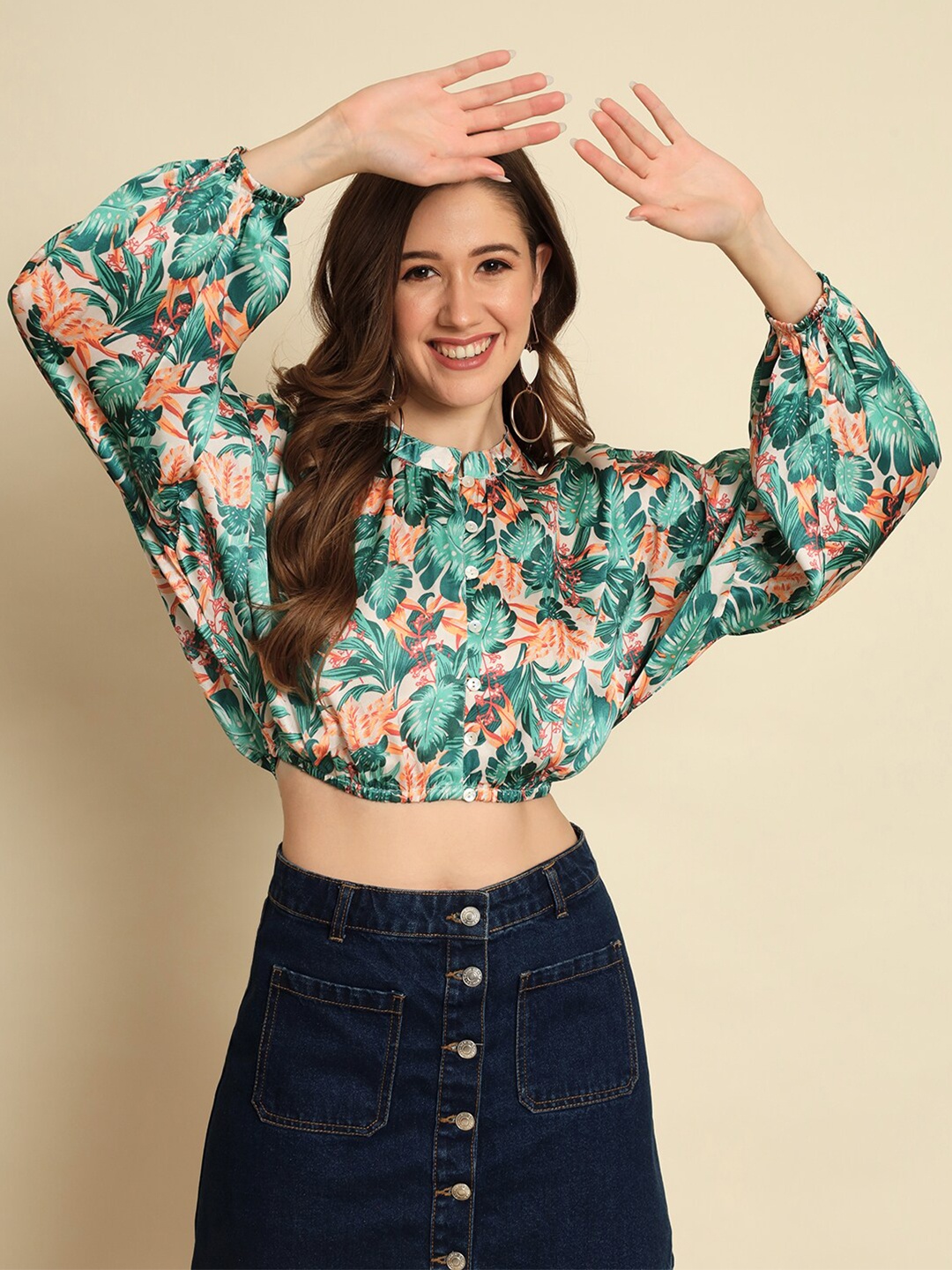 

Trend Arrest Floral Printed Batwing sleeves Mandarin Collar Blouson Crop Top, Green