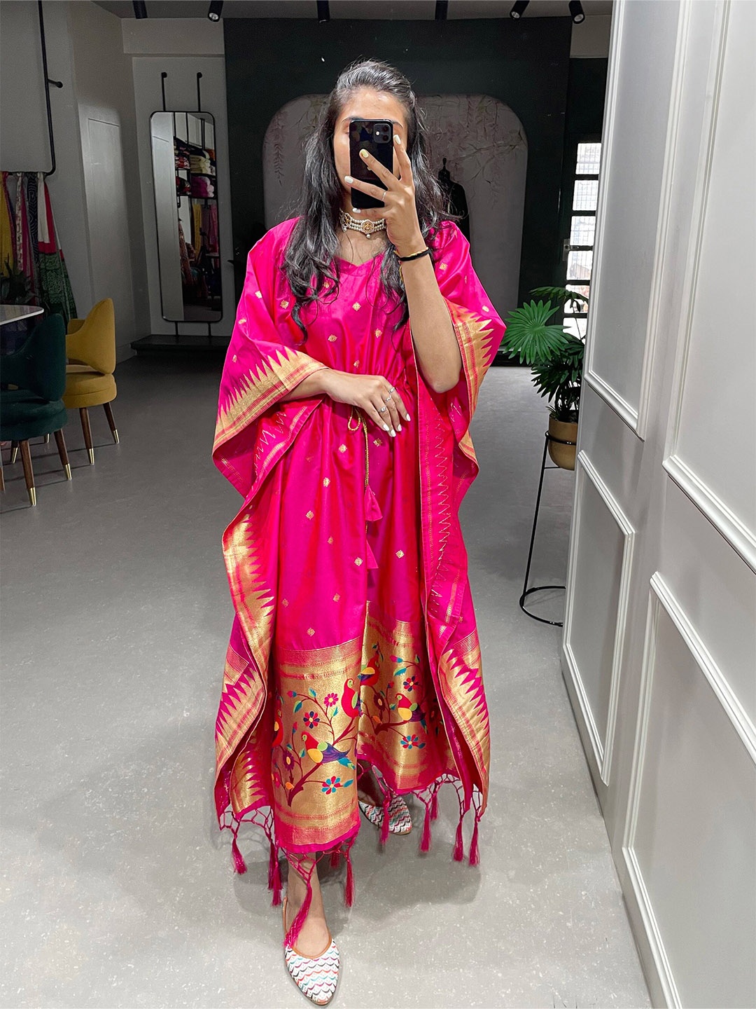

LOOKNBOOK ART Ethnic Motif Printed Fringed Jacquard Kaftan Ethnic Dress, Pink