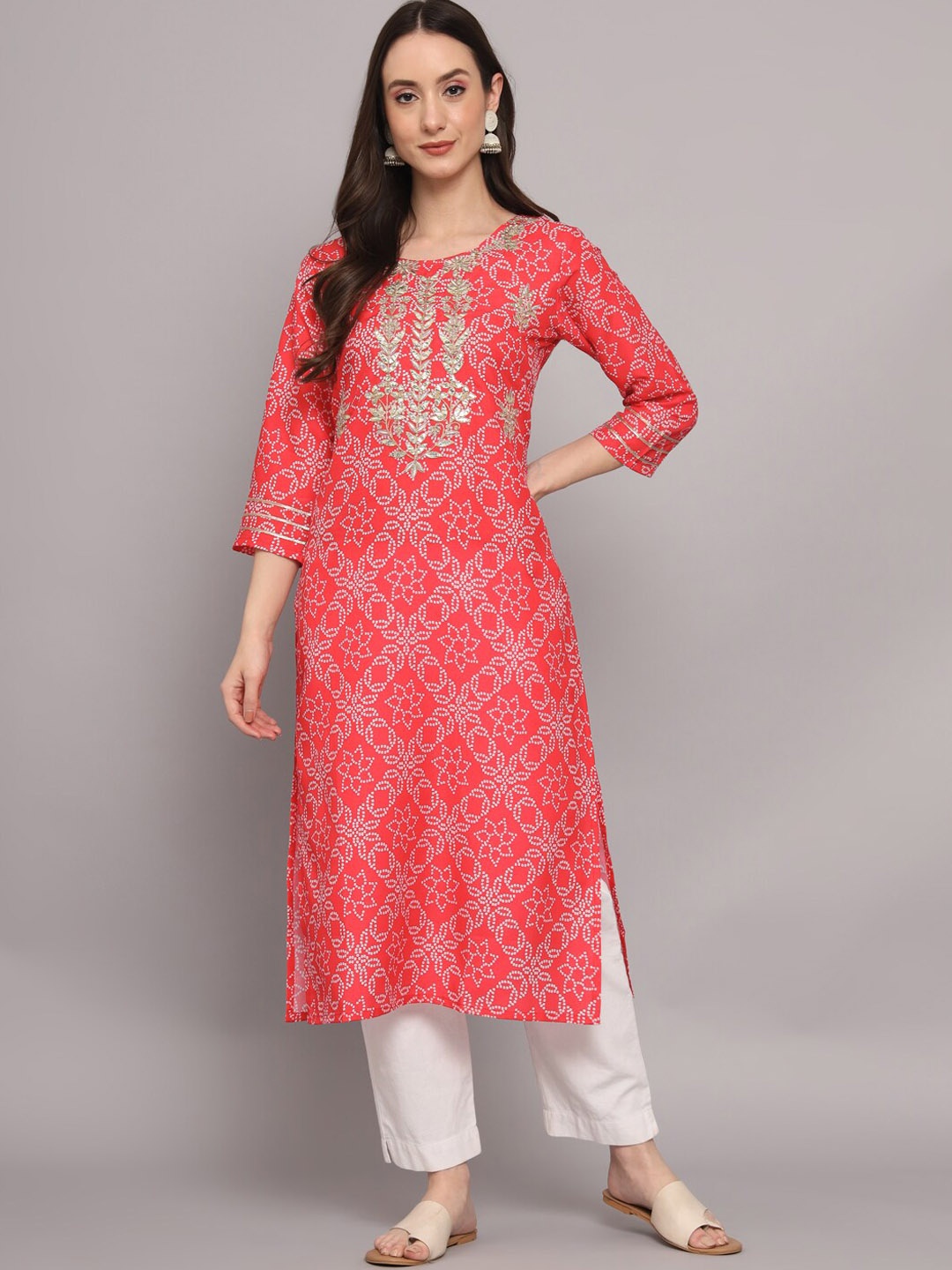 

Myshka Bandhani Printed Gotta Patti Kurta, Red