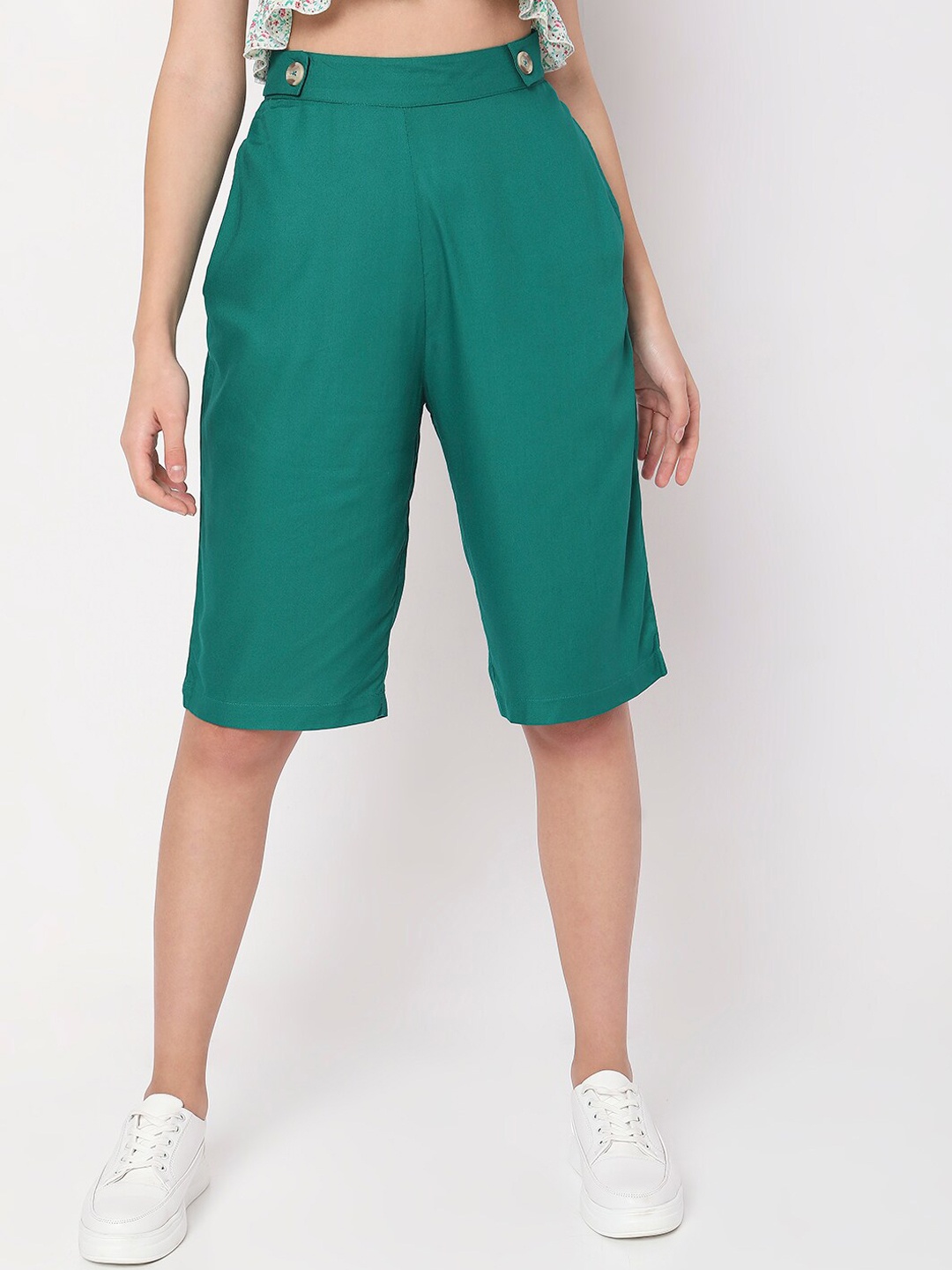 

Vero Moda Women Regular Fit High-Rise Shorts, Green