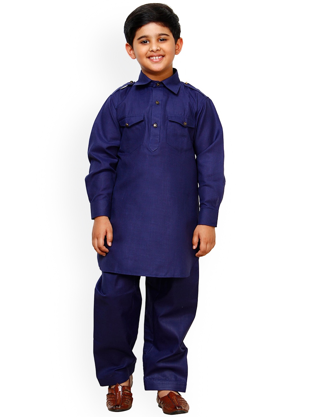 

Pro-Ethic STYLE DEVELOPER Boys Shirt Collar Pathani Kurta With Pyjamas, Blue