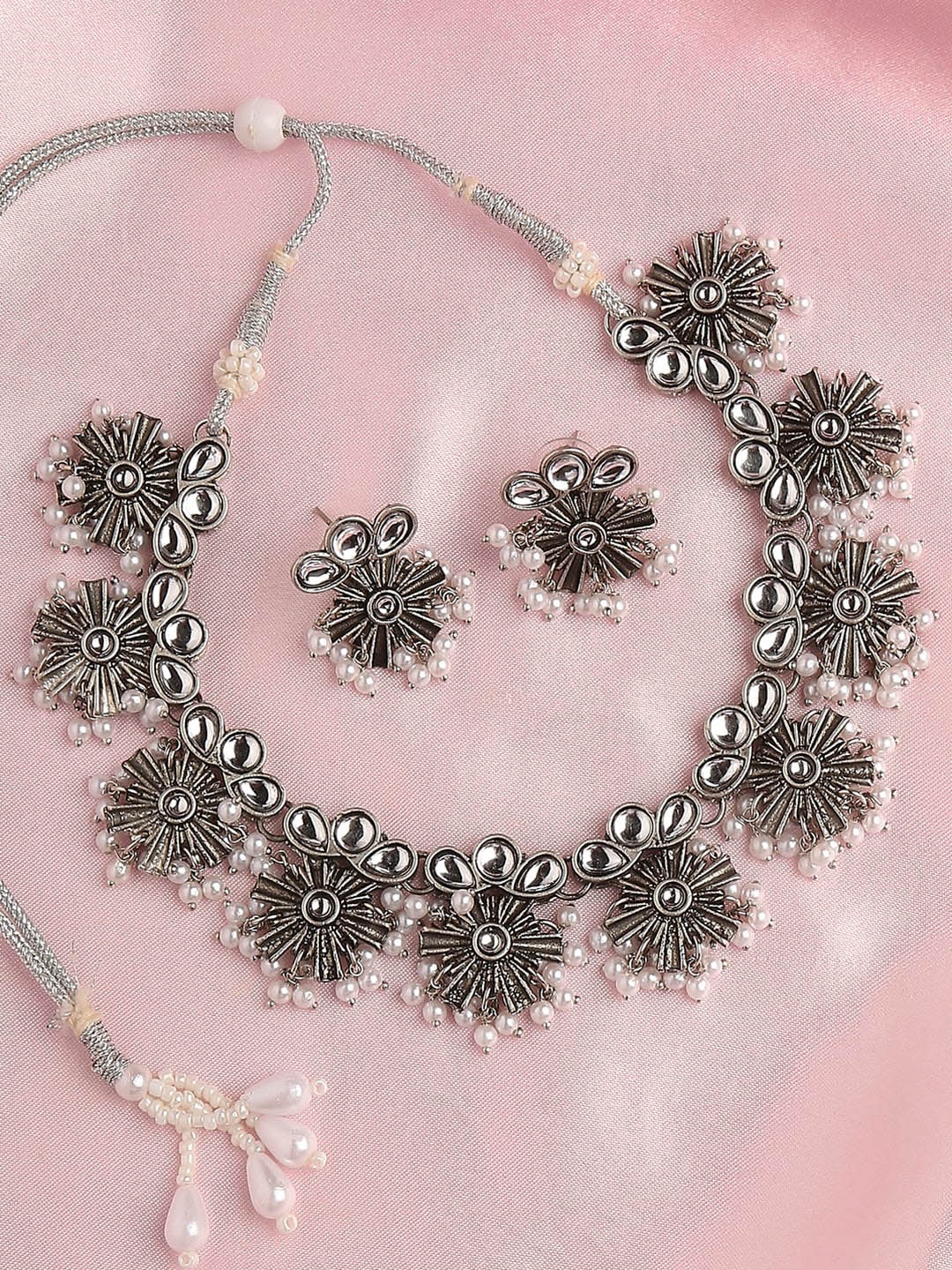 

OOMPH Silver-Plated Kundan-Studded & Beaded Oxidized Choker Jewellery Set