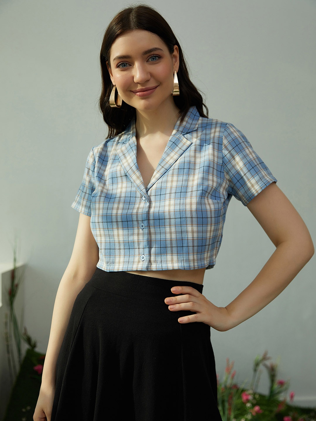 

Berrylush Woman Checked Crop Casual Shirt, Blue