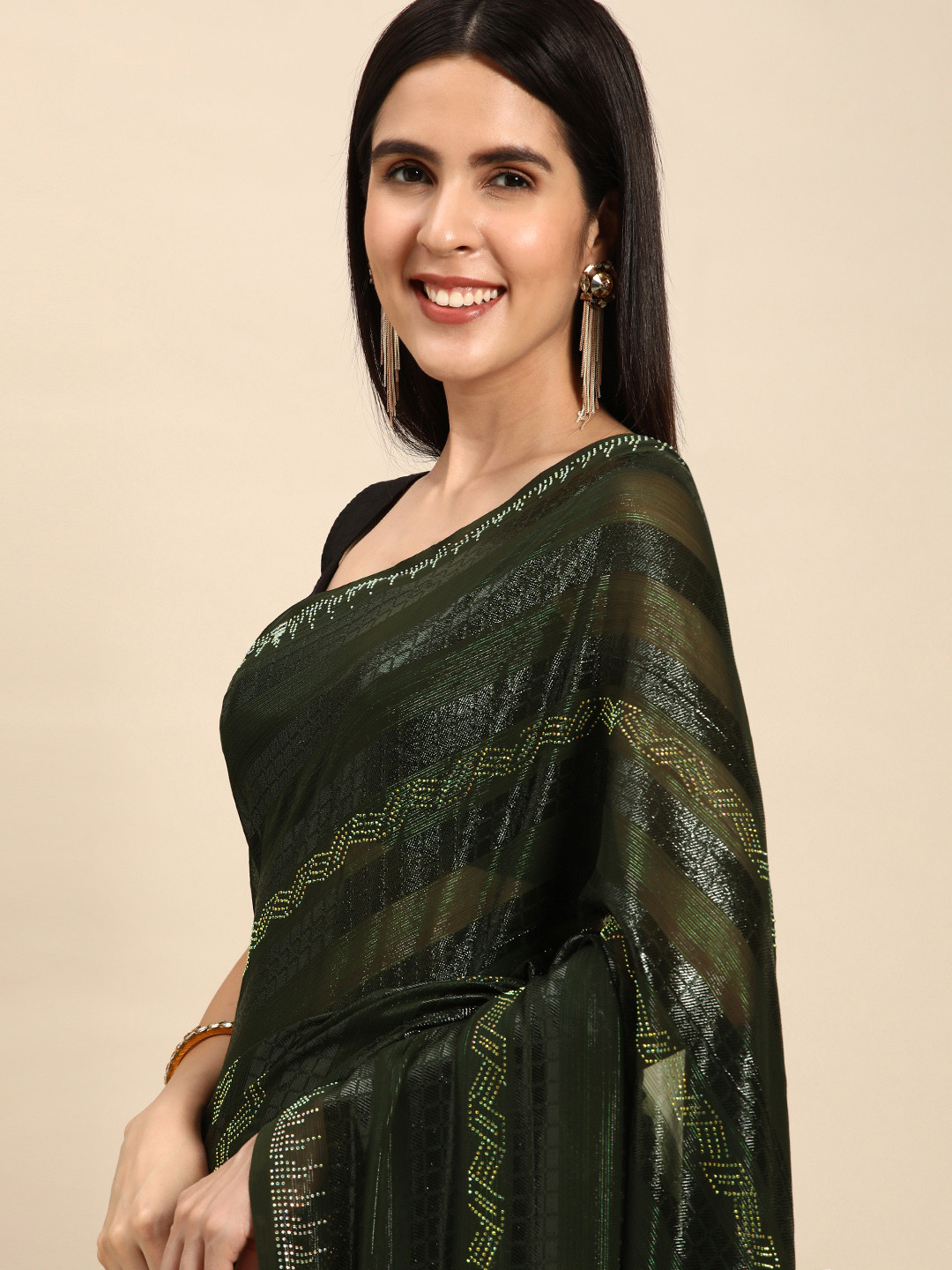 

Pothys Green Striped Pure Georgette Saree