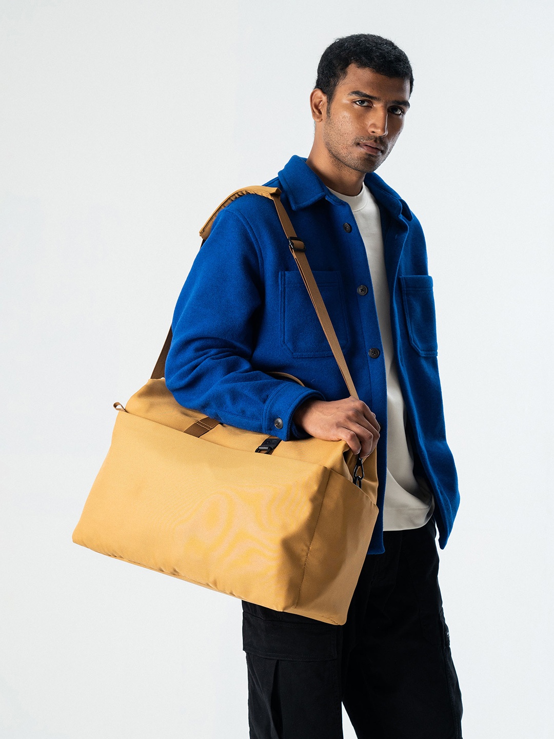 

DailyObjects 100% Recycled Amber Gravity Travel Duffle Bag, Yellow