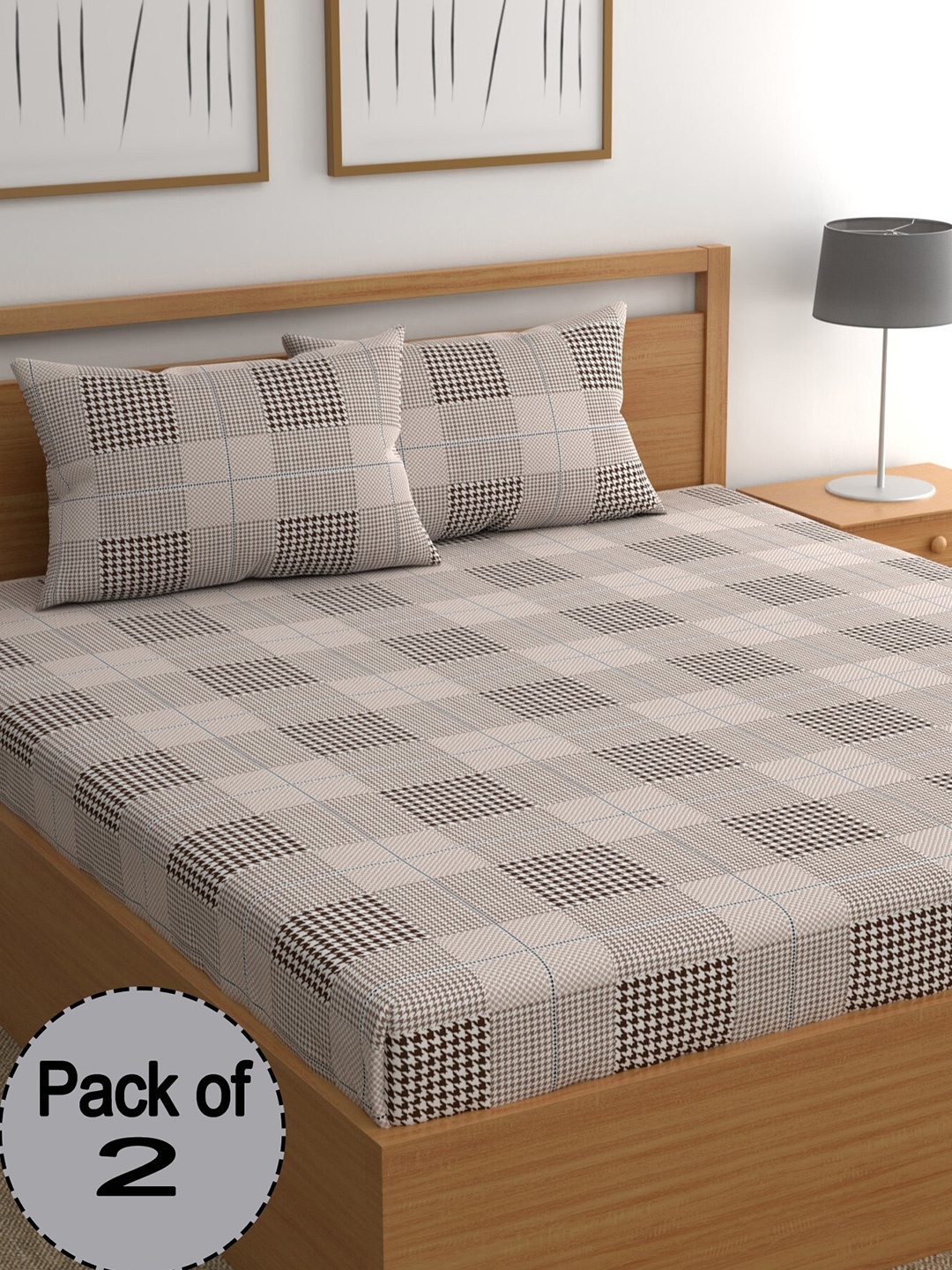 

CHHAVI INDIA Grey & Brown Printed 210 TC 2 Queen Bedsheet & 4 Pillow Covers