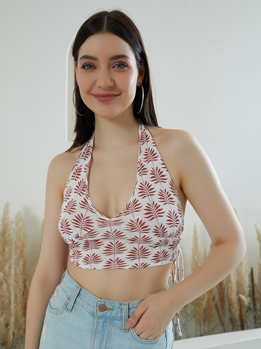 

Berrylush Tropical Printed Bralette Crop Top, White