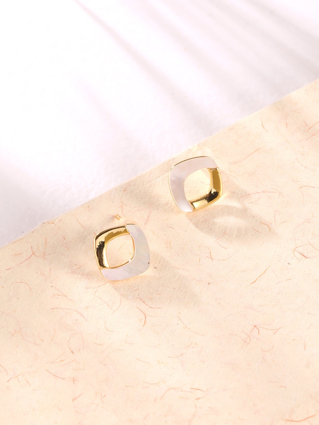 

XPNSV Gold-Plated Contemporary Studs Earrings