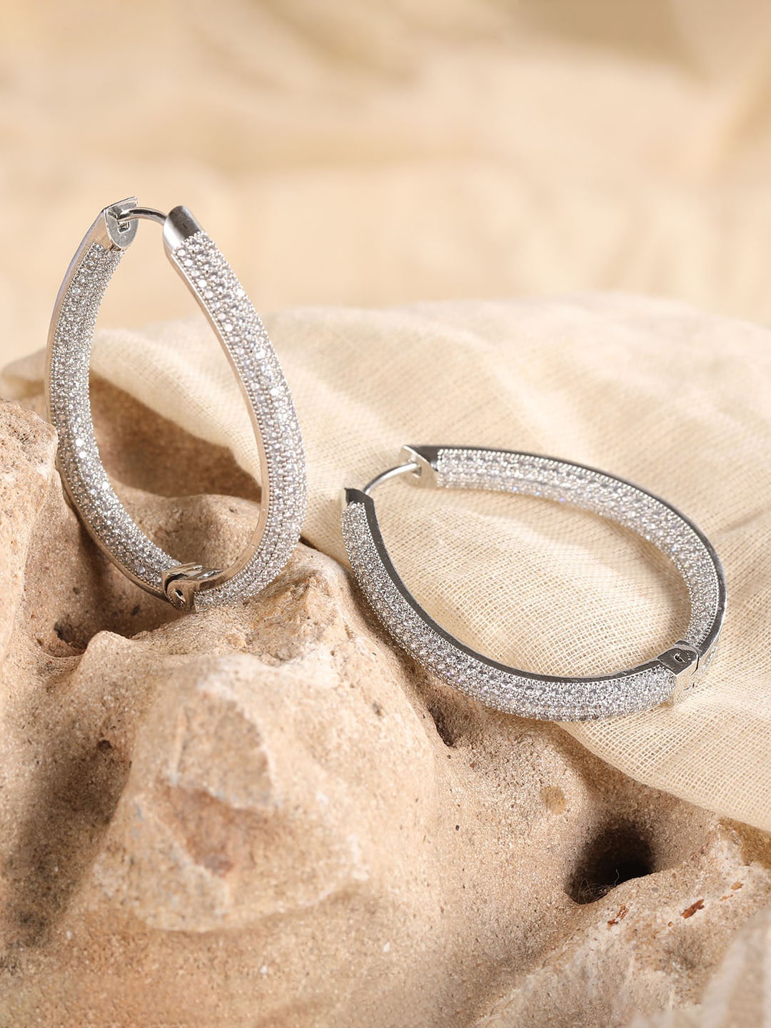

XPNSV Silver-Plated Cubic Zirconia Studded Contemporary Hoop Earrings