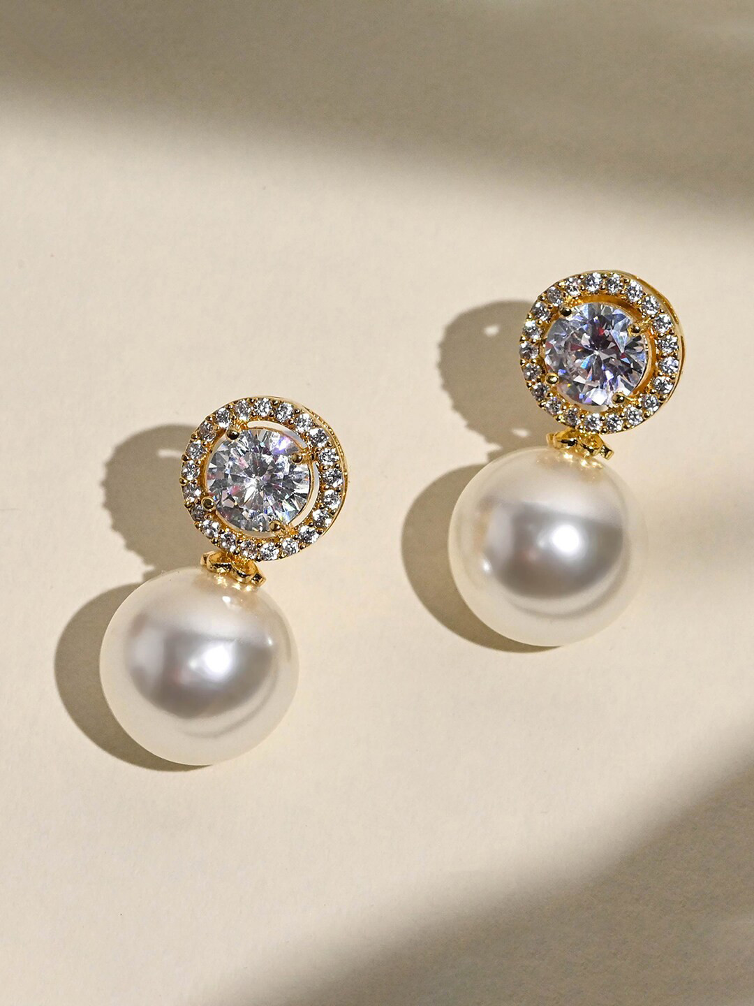 

XPNSV Gold-Plated Contemporary Drop Earrings