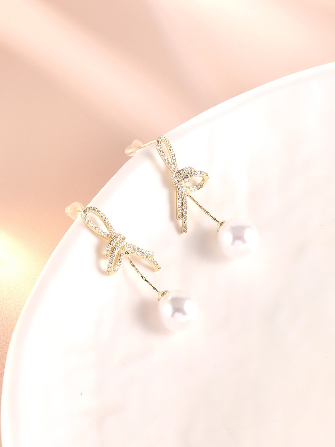 

XPNSV Gold-Plated Contemporary Drop Earrings