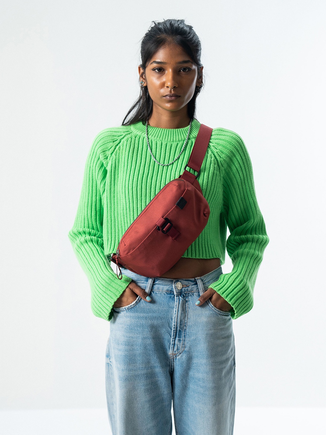 

DailyObjects Clay Orbit Fanny Travel Crossbody Bag, Maroon