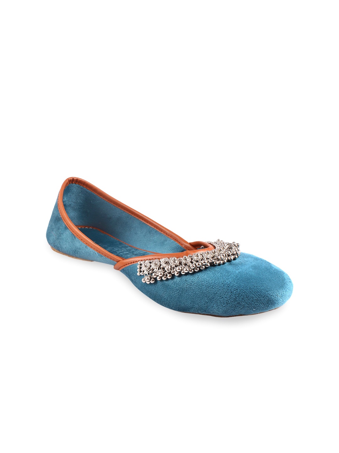 

Apratim Women Embellished Round Toe Mojaris, Turquoise blue