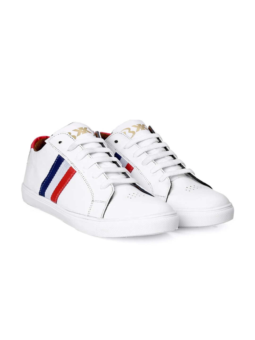 

Bxxy Men Striped Perforated Sneakers, White