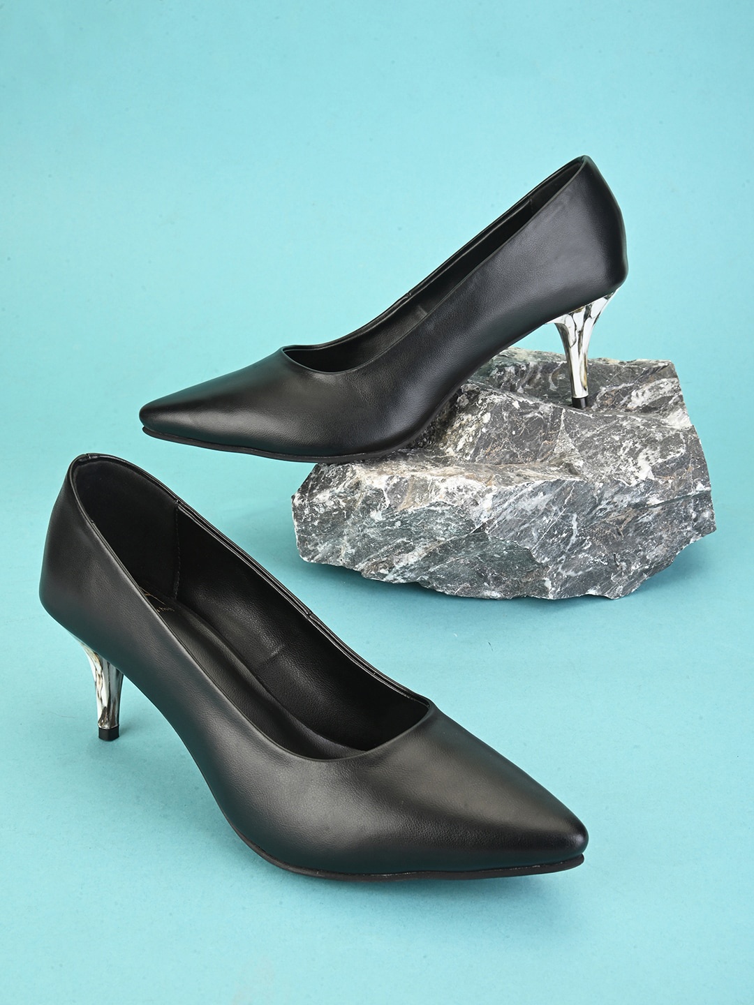 

Hydes N Hues Pointed Toe Kitten Heel Pumps, Black