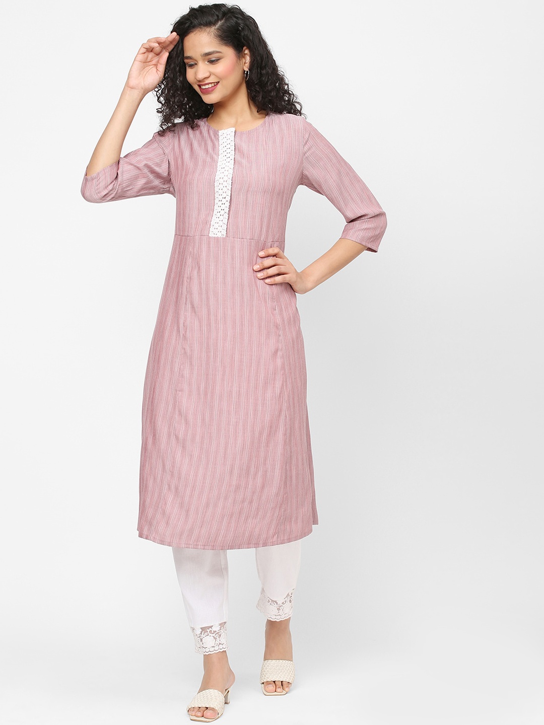

Fusion Beats Striped Lace Inserted Panelled A-Line Kurta, Mauve