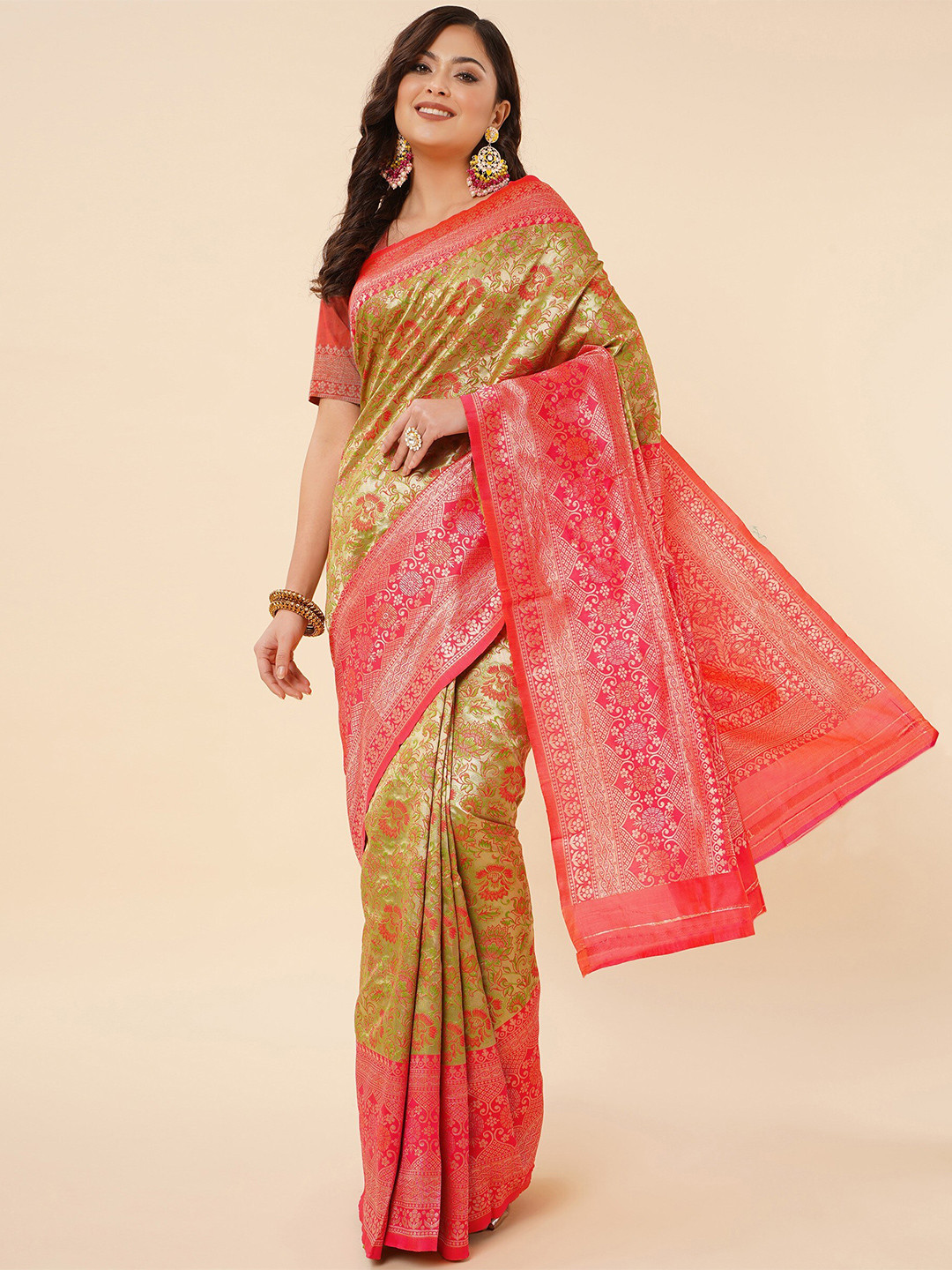 

TEREZA Floral Woven Design Zari Tissue Banarasi Saree, Green
