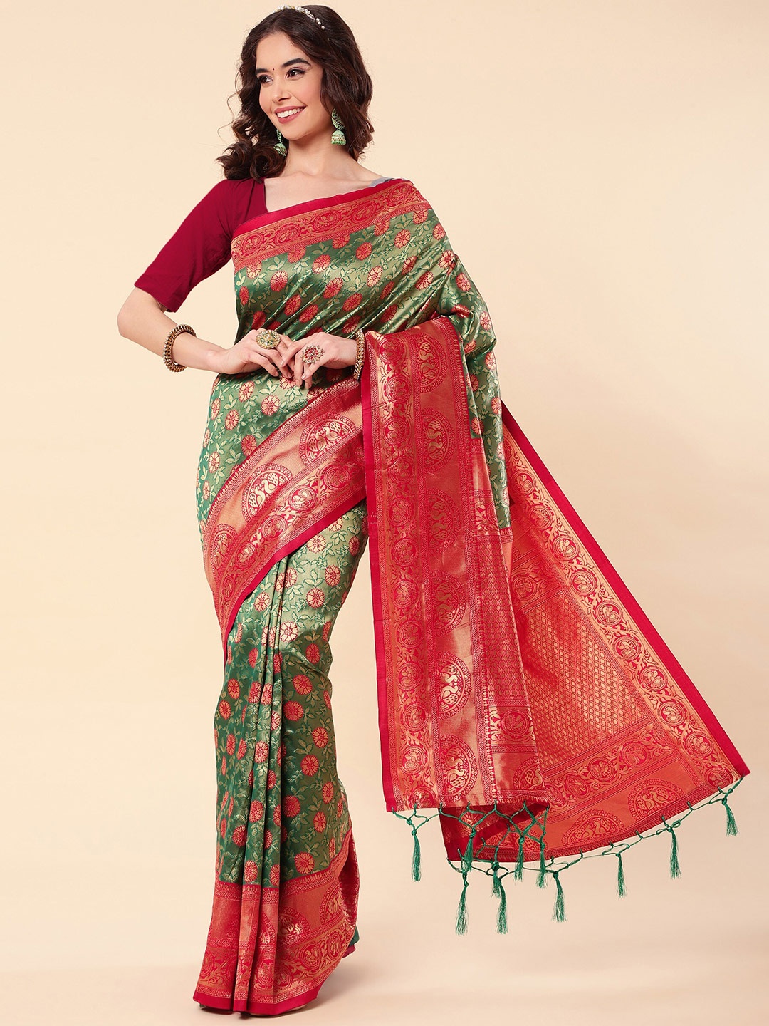 

TEREZA Floral Woven Design Zari Pure Silk Kanjeevaram Saree, Green