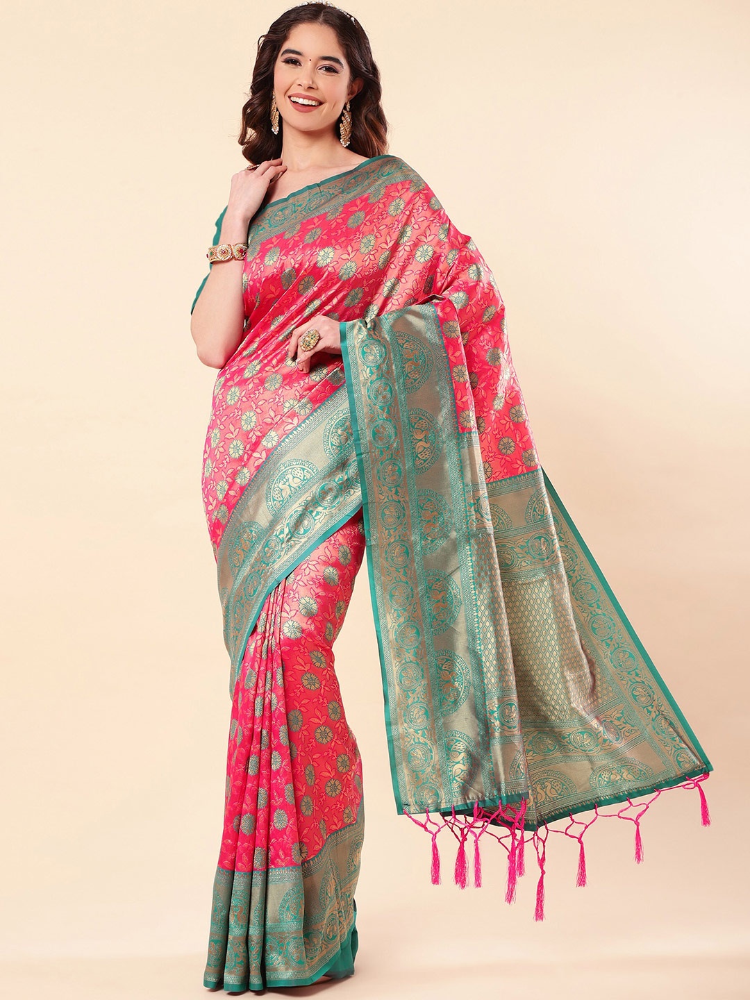 

TEREZA Floral Woven Design Zari Pure Silk Kanjeevaram Saree, Pink