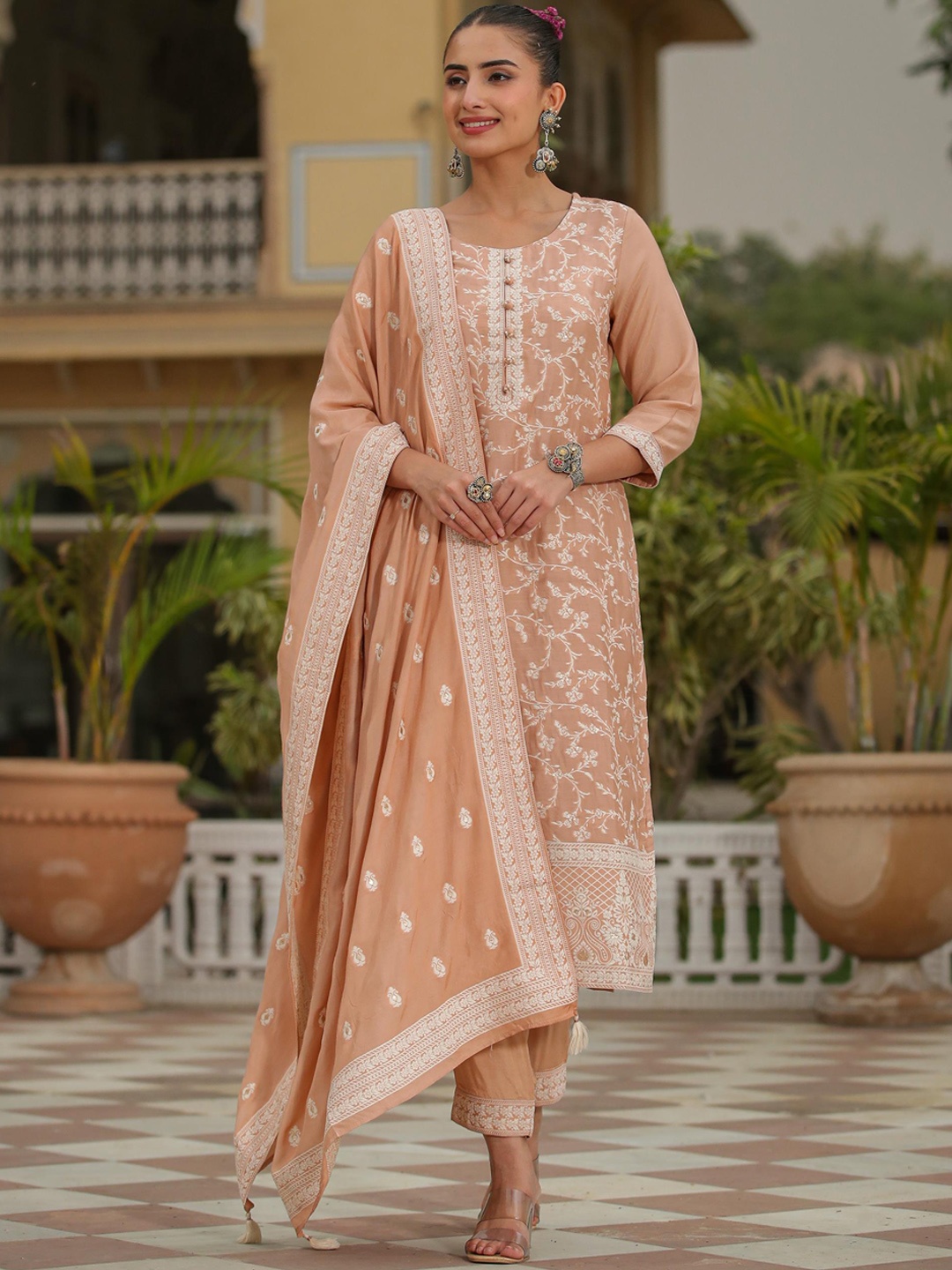 

SCAKHI Woven Design Zari Kurta with Trousers & With Dupatta, Beige