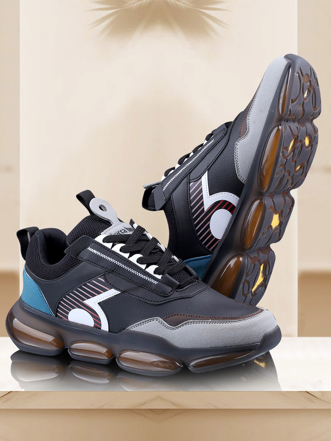 

bacca bucci Men Colourblocked Sneakers, Black