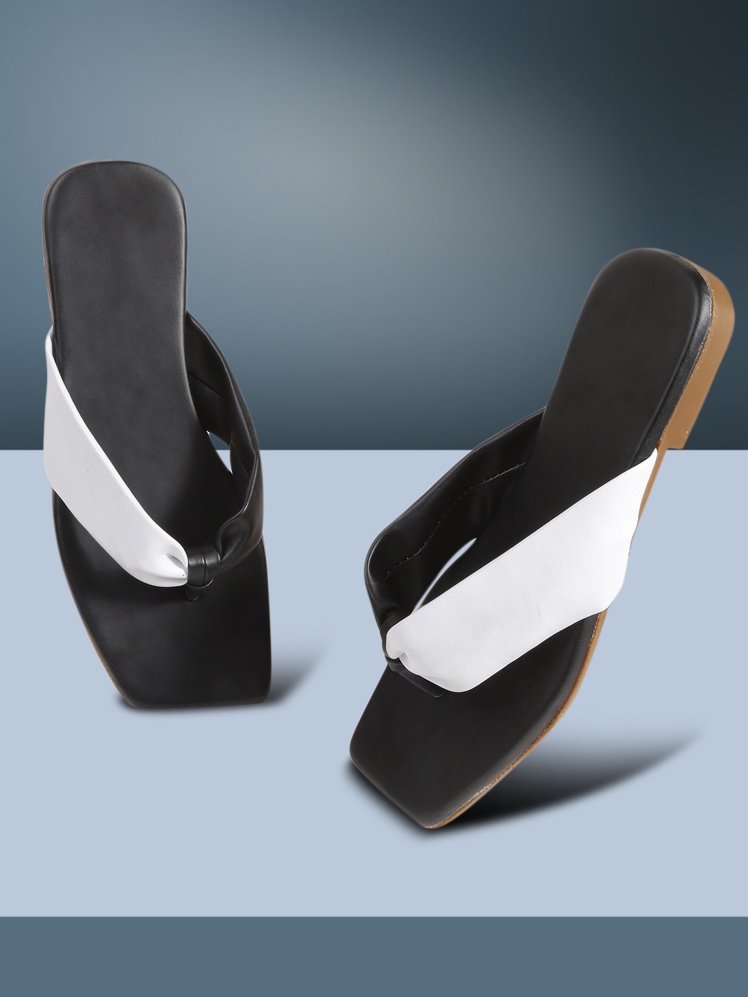 

PERY PAO Women Colourblocked Open Toe Flats, Black