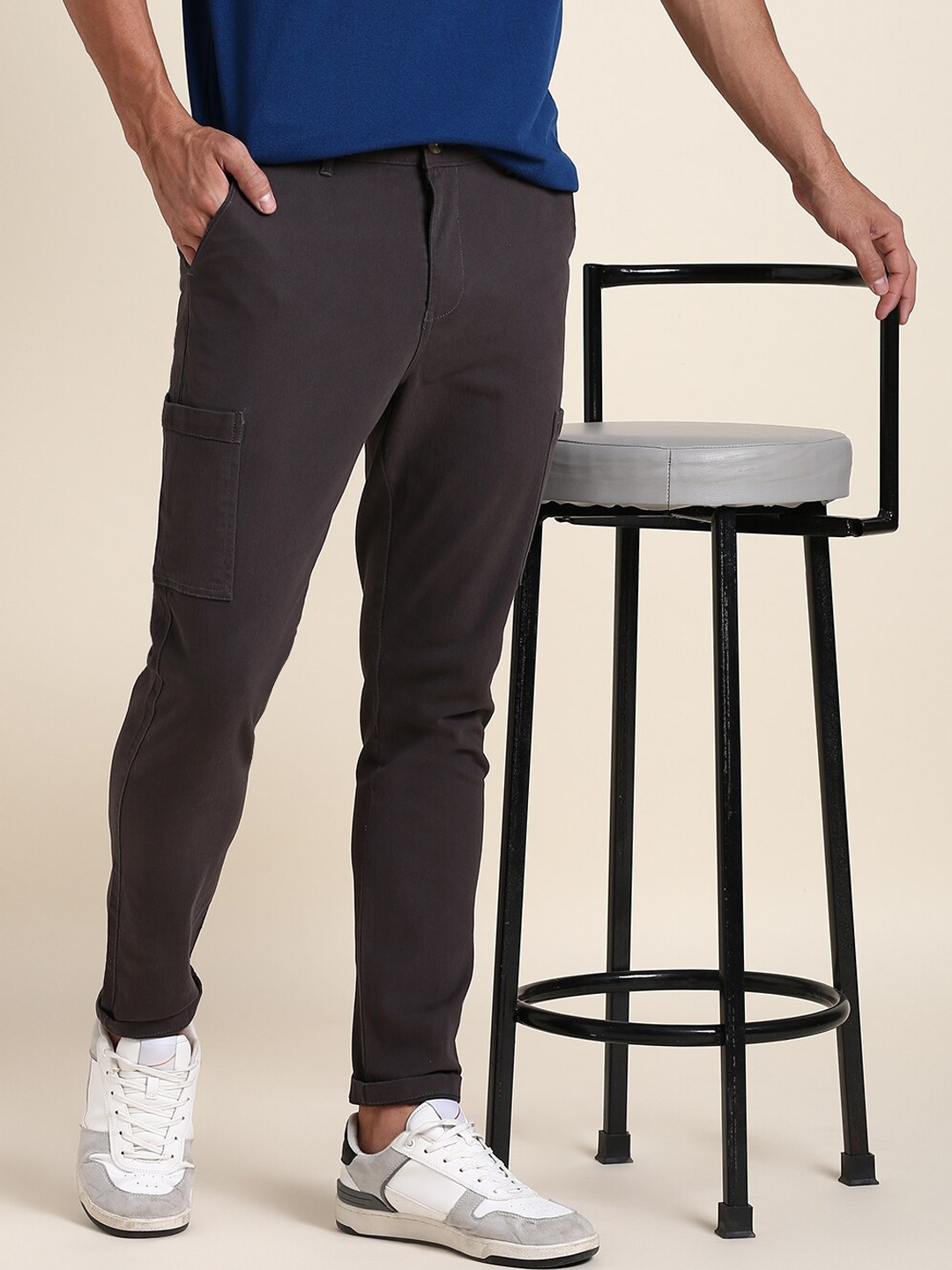 

Dennis Lingo Men Mid-Rise Casual Cotton Trousers, Grey