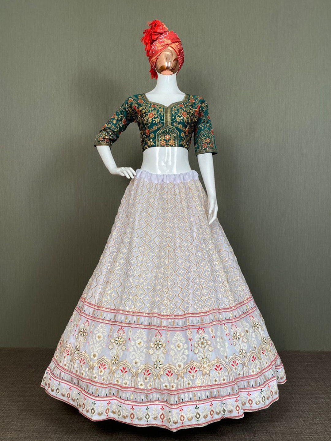 

Bollyclues Multicoloured Semi-Stitched Lehenga & Unstitched Blouse Poly Georgette, White