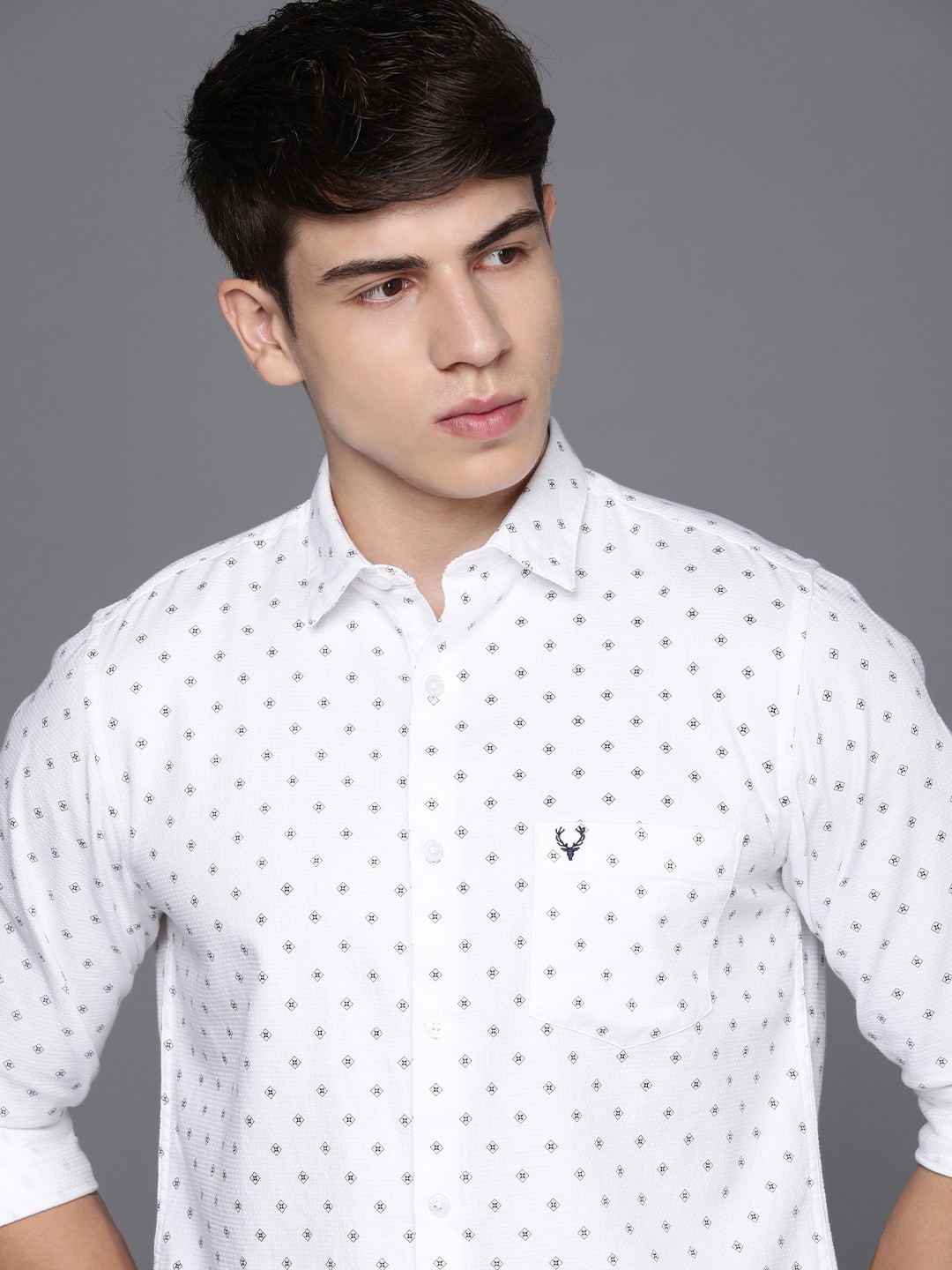 

Allen Solly Men Slim Fit Opaque Printed Casual Shirt, White