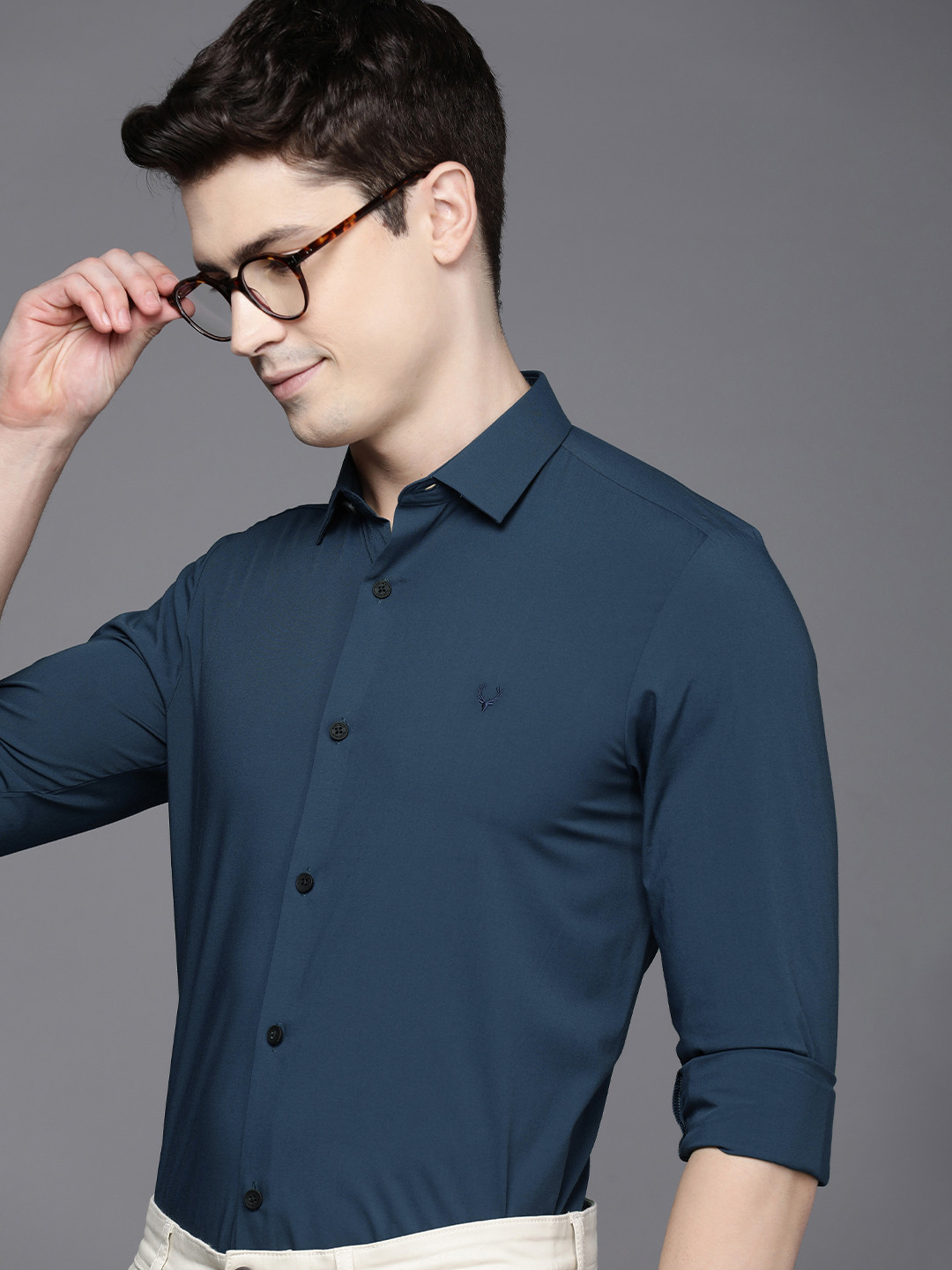 

Allen Solly Slim Fit Opaque Semiformal Shirt, Navy blue