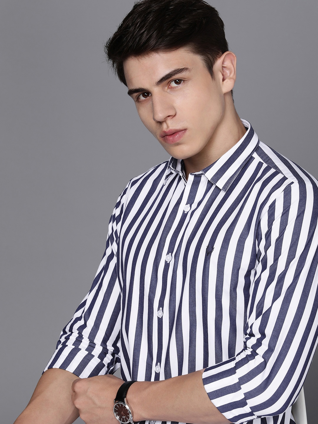 

Allen Solly Slim Fit Opaque Striped Casual Shirt, Navy blue