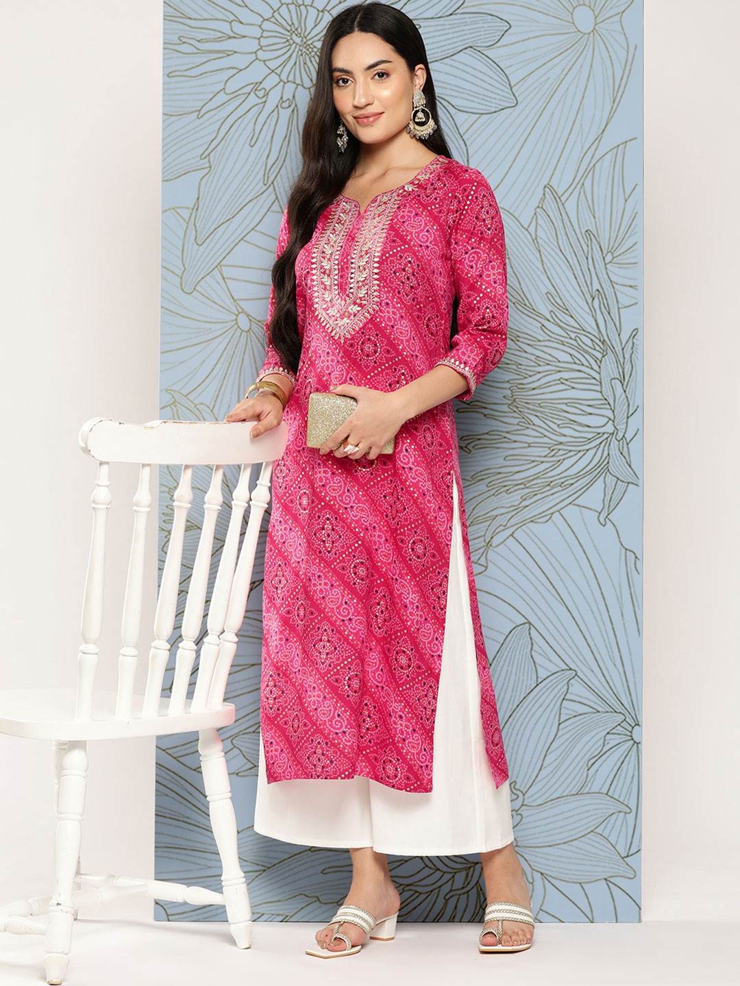 

Yufta Bandhani Printed Gotta Patti Kurta, Pink