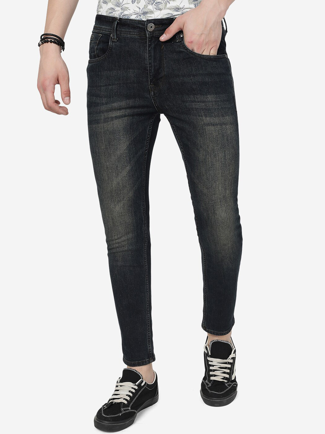 

Greenfibre Men Blue Slim Fit Heavy Fade Stretchable Cotton Jeans, Black