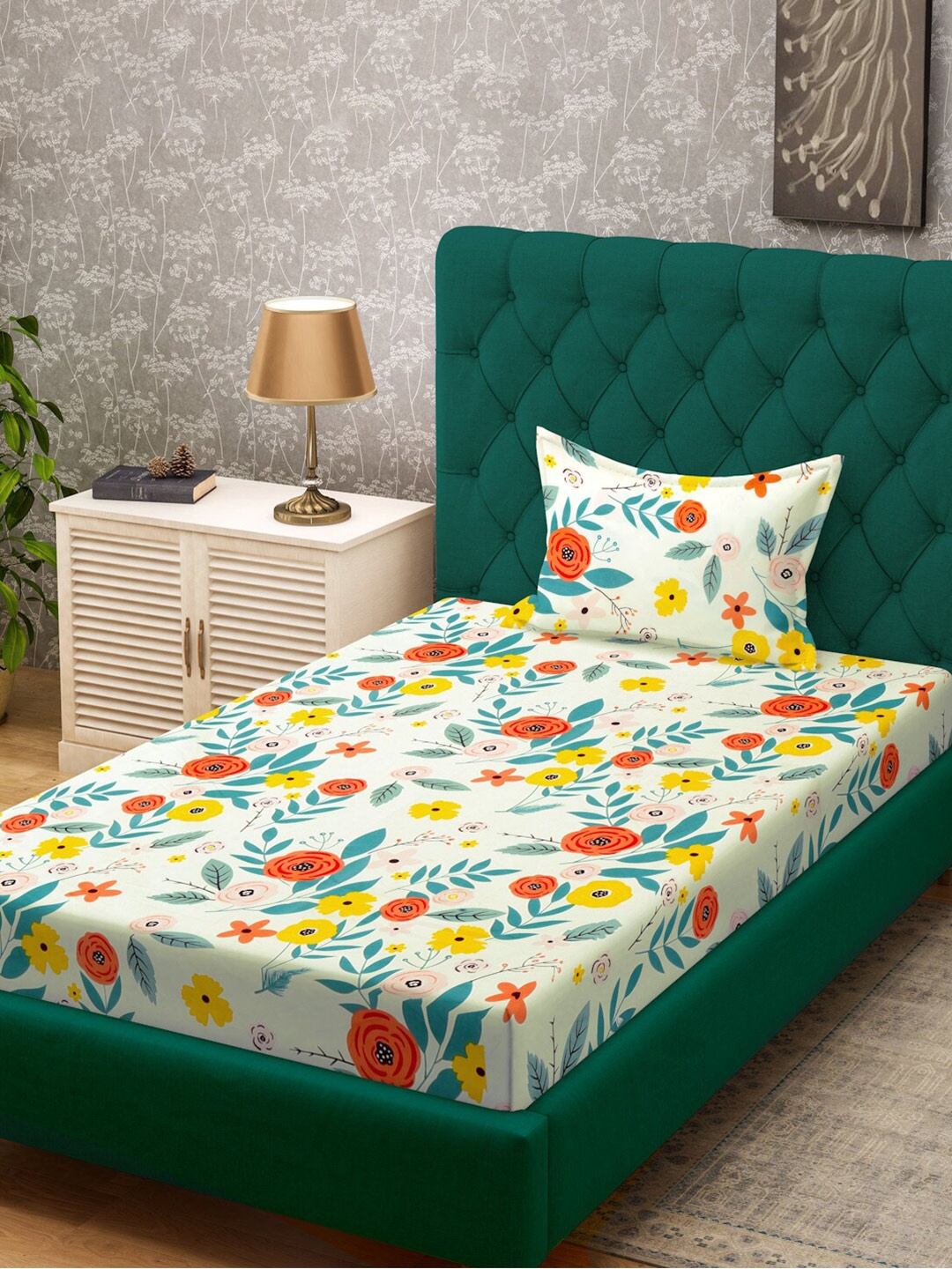 KLOTTHE Off-White & Red Floral Printed 300 TC Single Bedsheet With Pillow Cover