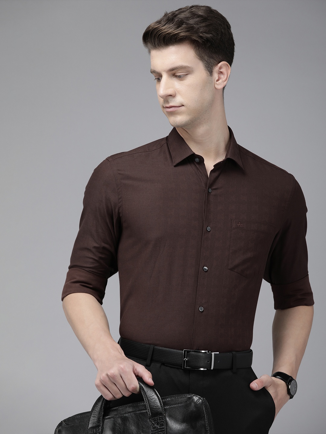 

Arrow Pure Cotton Self Design Manhattan Slim Fit Formal Shirt, Brown