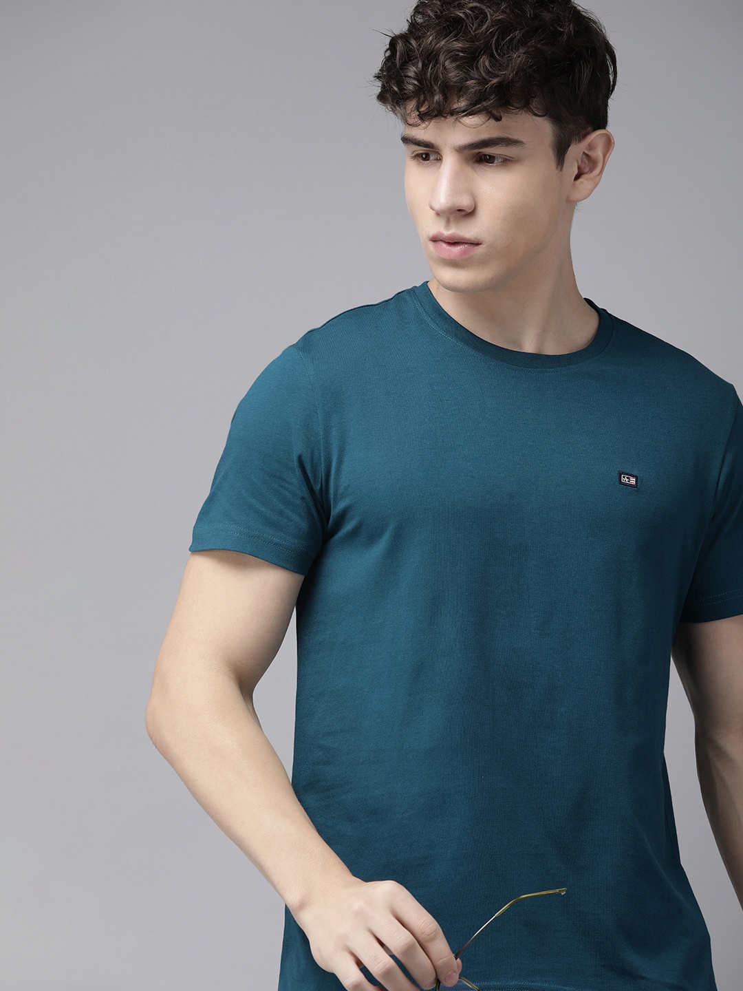 

Arrow Solid Pure Cotton T-shirt, Teal