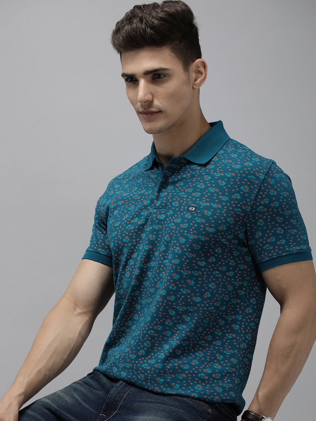 

Arrow Conversational Printed Polo Collar Pure Cotton T-shirt, Teal