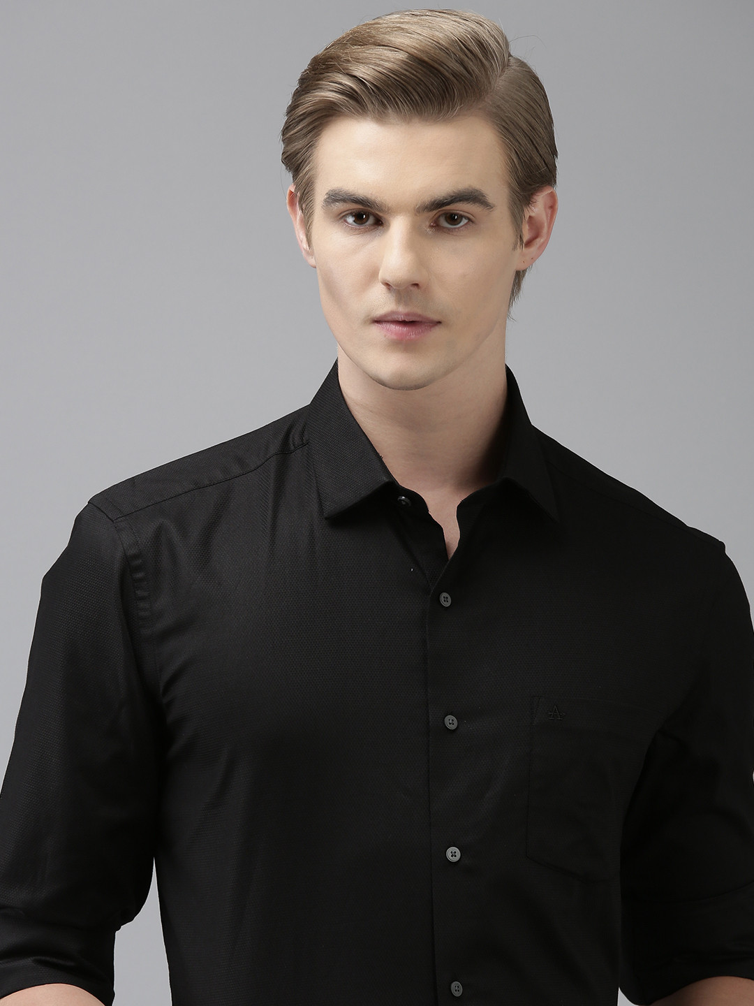 

Arrow Men Originals Manhattan Slim Fit Textured Pure Cotton Formal Shirt, Black