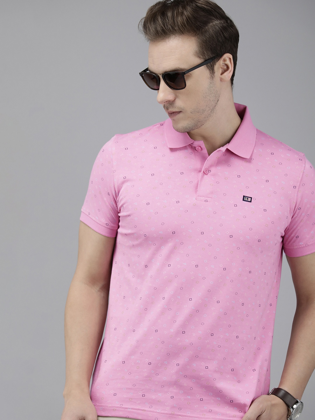 

Arrow Geometric Printed Polo Collar Pure Cotton T-shirt, Pink