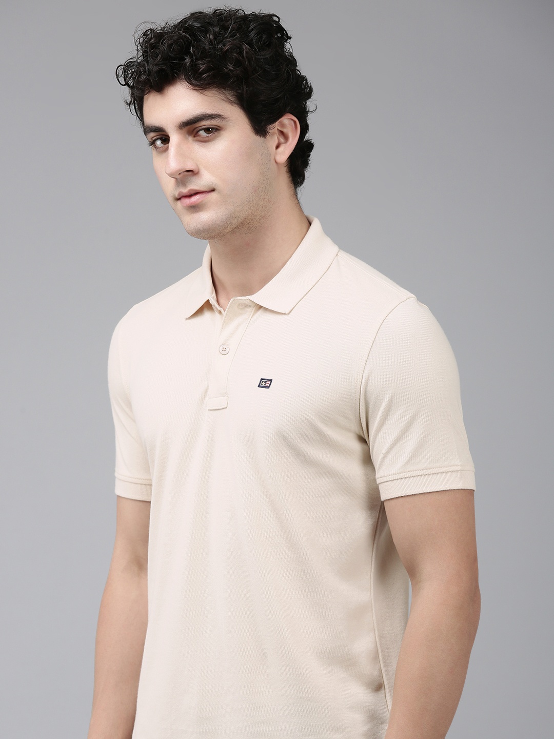 

Arrow Solid Polo Collar Casual T-shirt, Cream