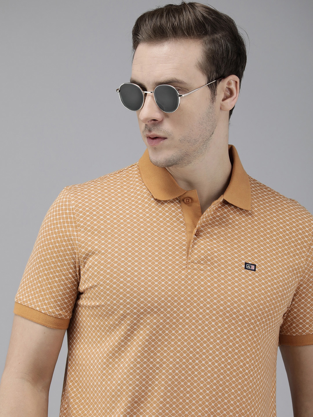 

Arrow Geometric Printed Polo Collar Pure Cotton T-shirt, Brown