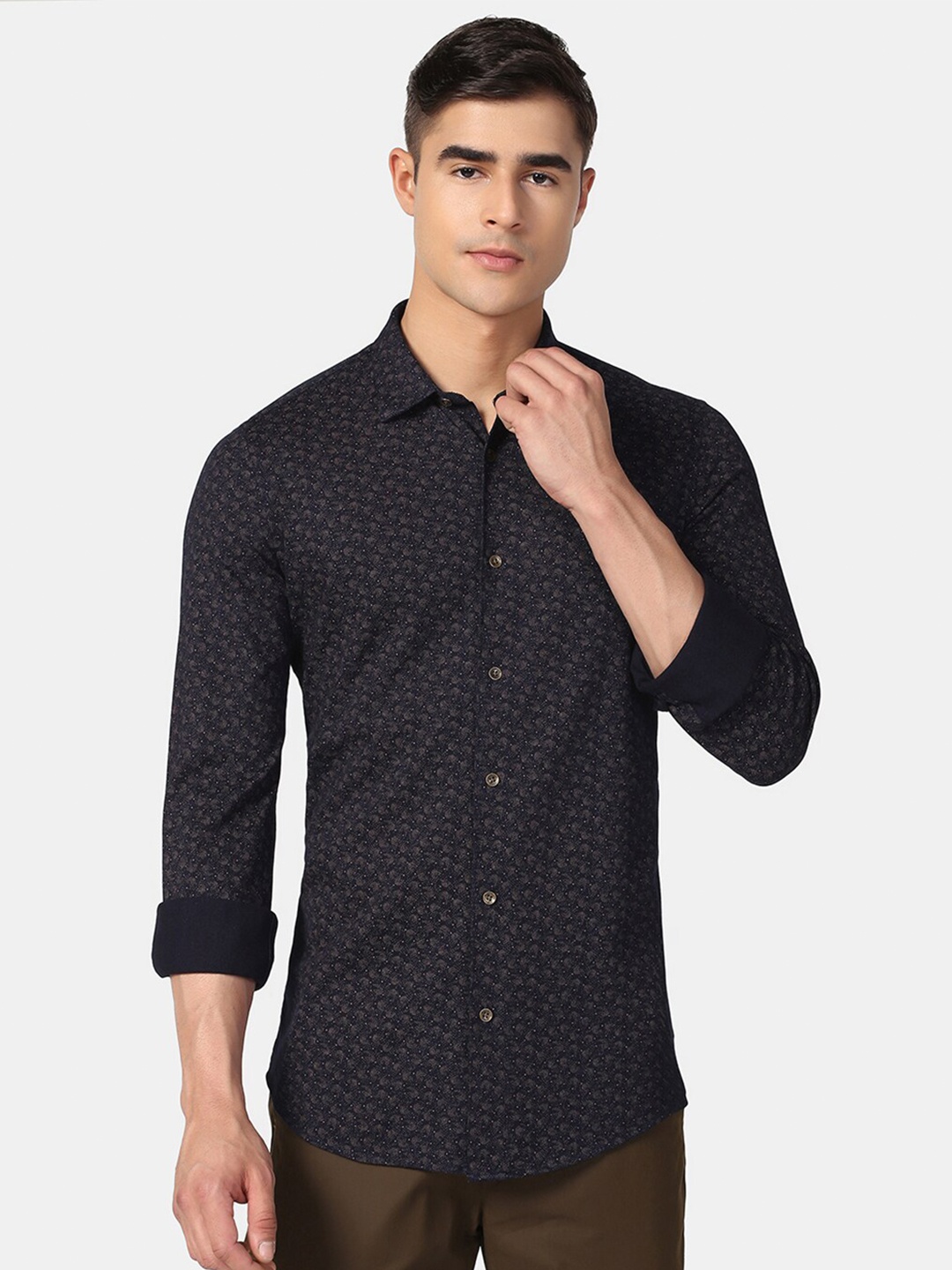 

Blackberrys Slim Fit Micro Ditsy Printed Pure Cotton Casual Shirt, Black