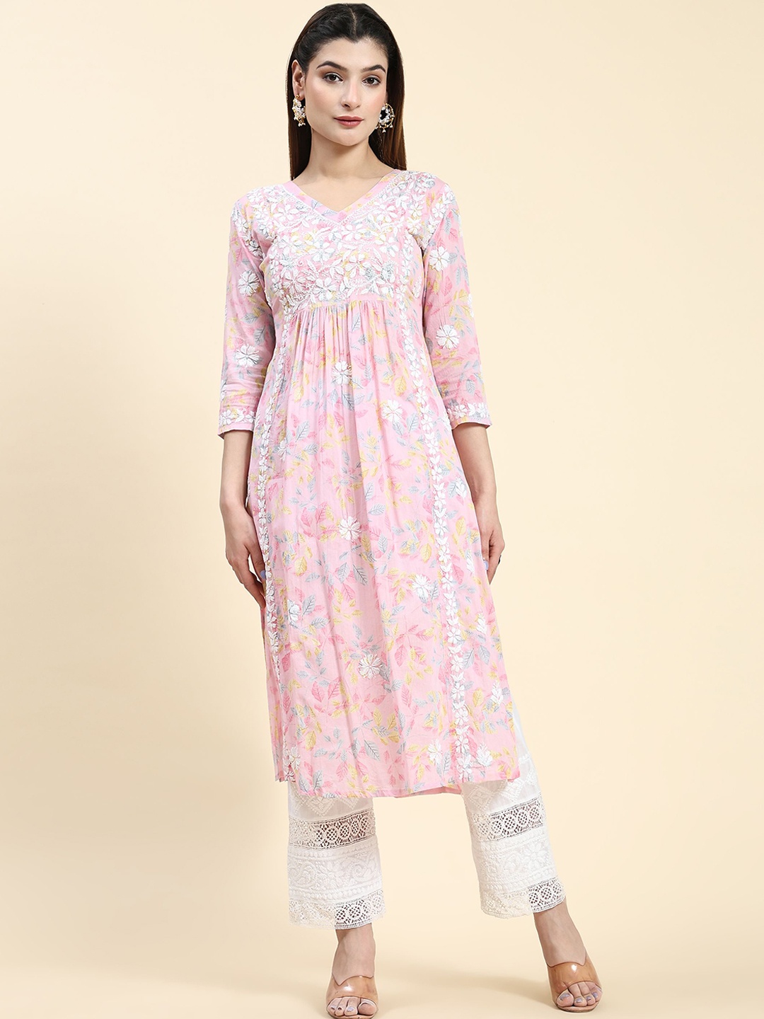 

HOUSE OF KARI Floral Embroidered Chikankari A-Line Kurta, Pink