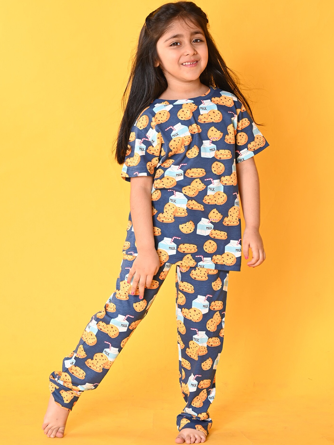 

Anthrilo Girls Conversational Printed Pure Cotton Night Suit, Blue