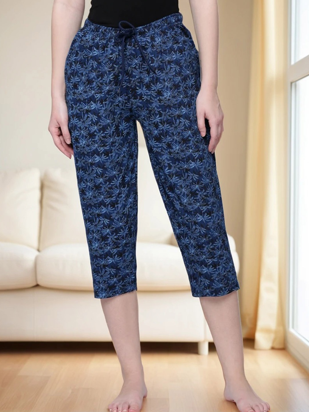 

Kryptic Women Printed Pure Cotton Capris, Blue