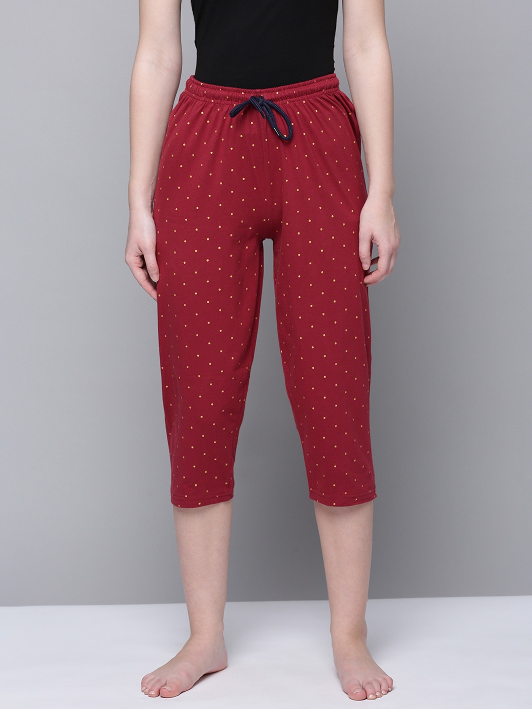 

Kryptic Women Printed Pure Cotton Capris, Maroon