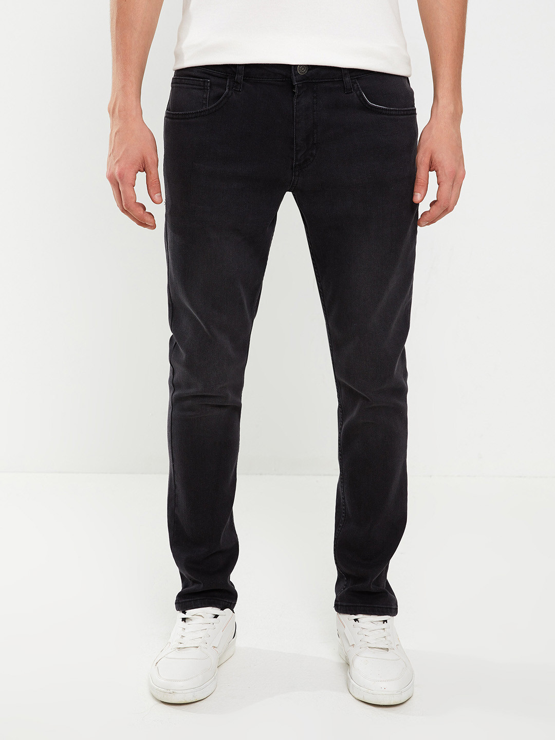 

LC Waikiki Men Slim Fit Jeans, Charcoal