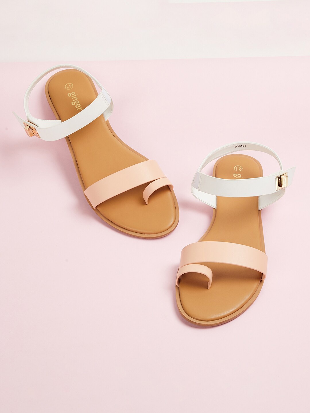 

Ginger by Lifestyle Colourblocked One Toe Flats, Pink