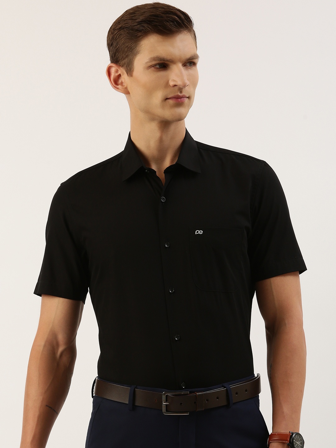 

Peter England Men Slim Fit Formal Shirt, Black