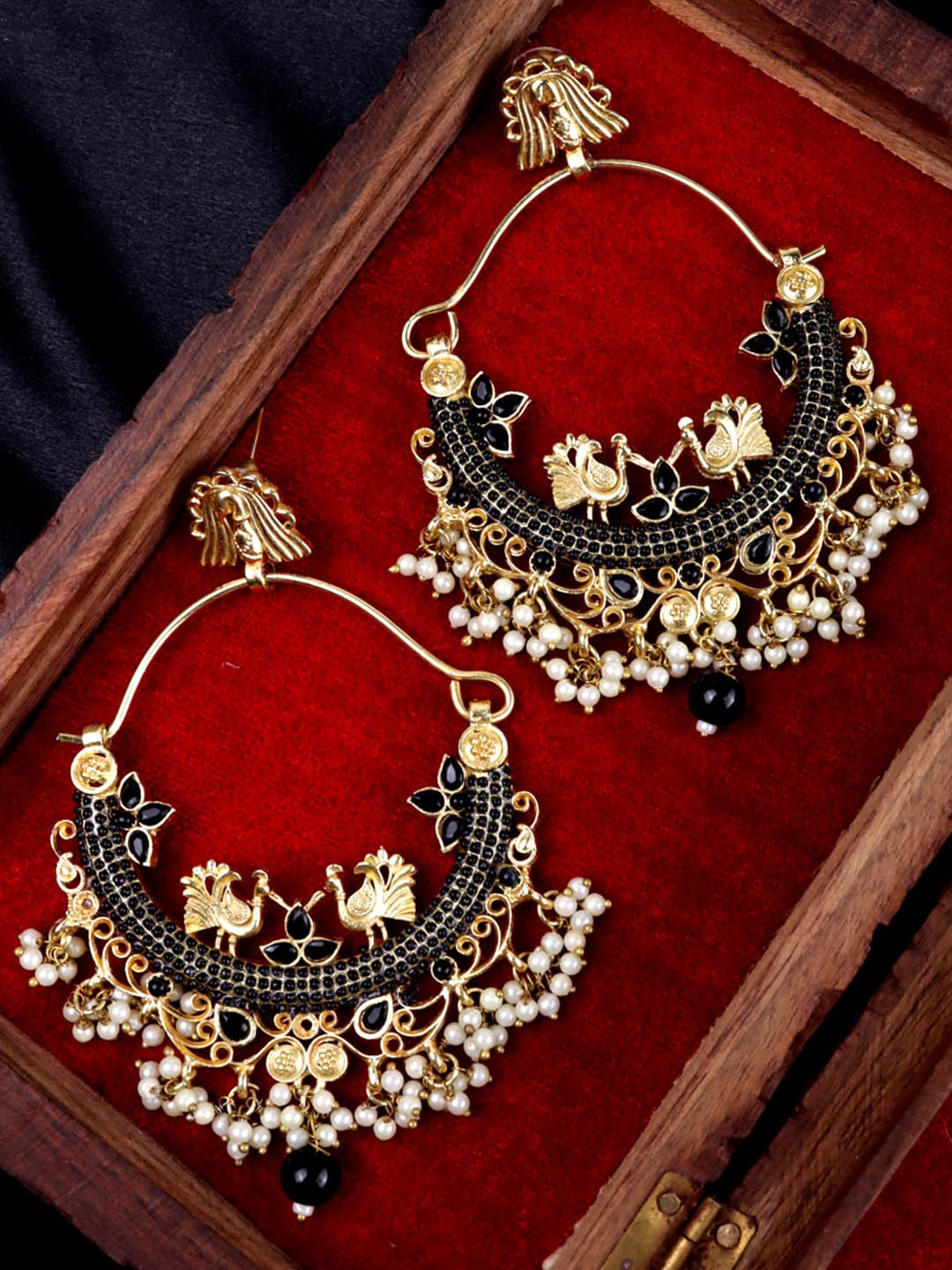 

VAGHBHATT Gold-Plated Stone Studded Chandbalis Earrings